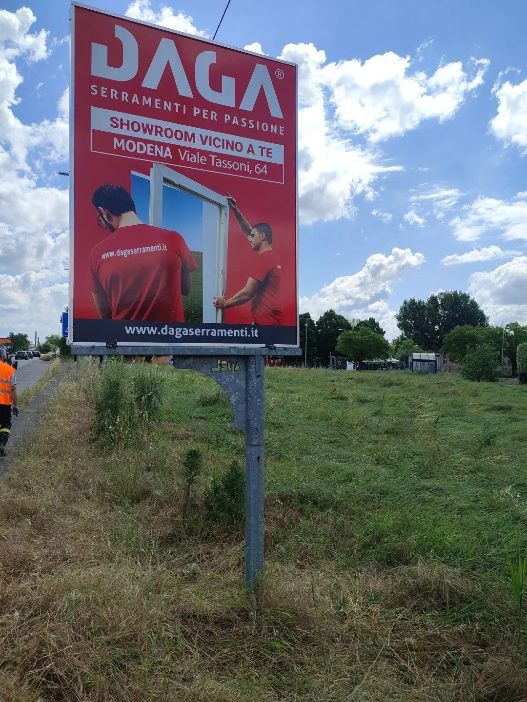 Cartello pubblicitario Daga Serramenti, Modena
